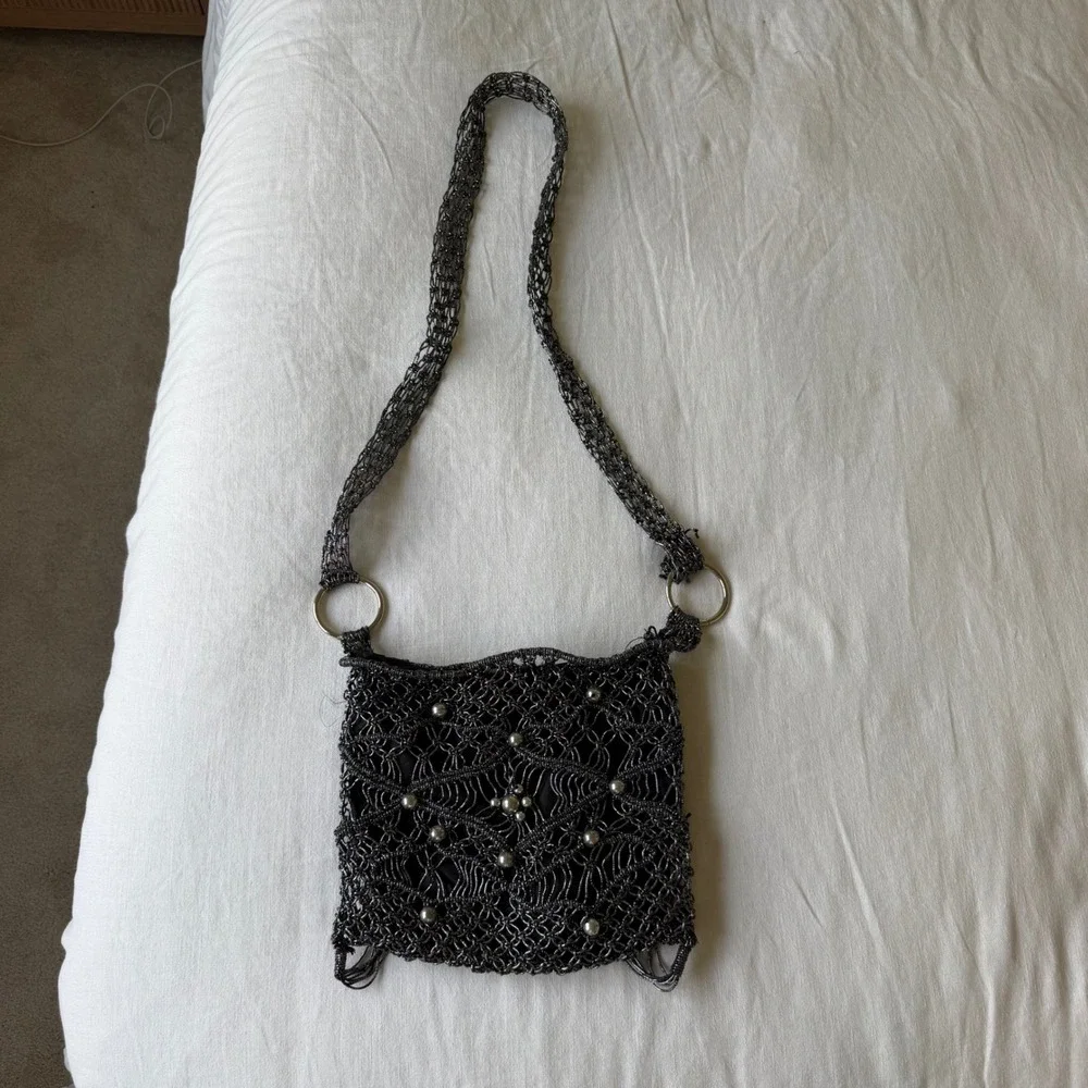 Y2K Gunmetal Metallic Crochet Mesh Crossbody Bag Fringe‎ Tassels Broken Ring
